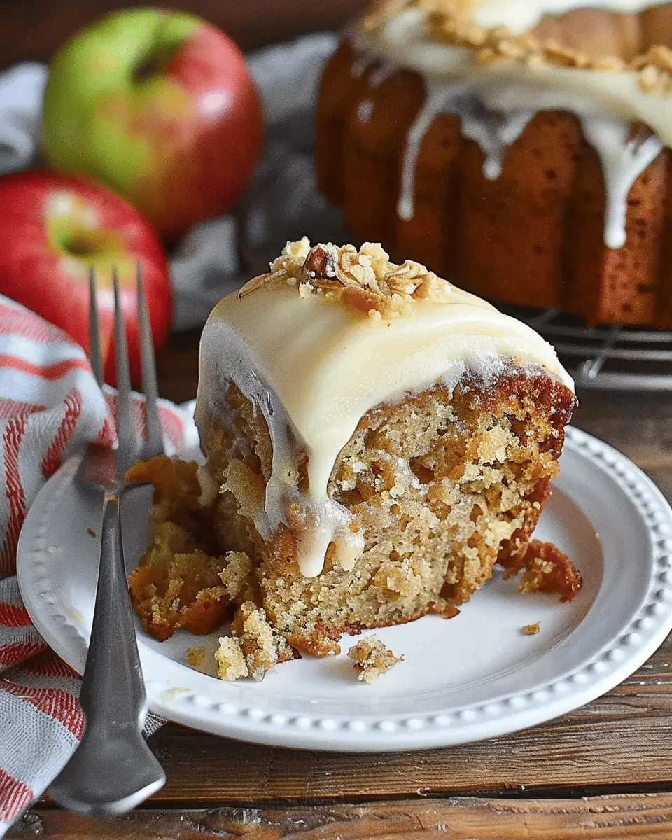 Old-Fashioned Applesauce Cake Recipe: A Delightfully Moist Treat
