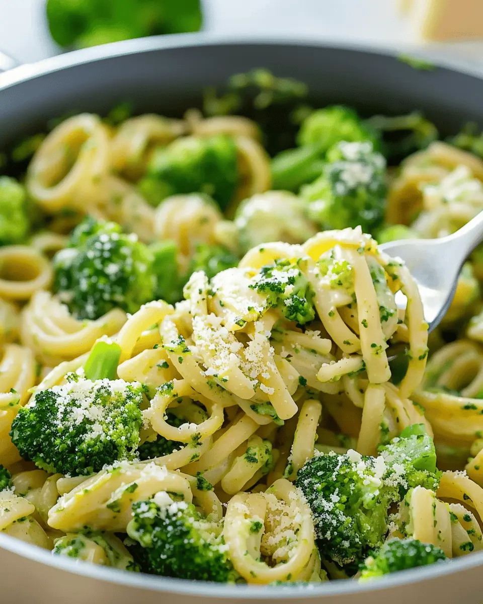 Light and Healthy Broccoli Pasta with Turkey Bacon for a Wholesome Meal